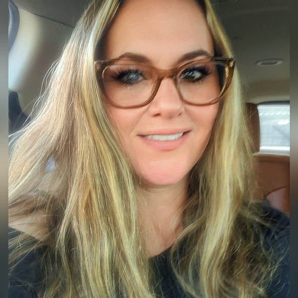 Your Posher, Joele - Picture 3 of 17